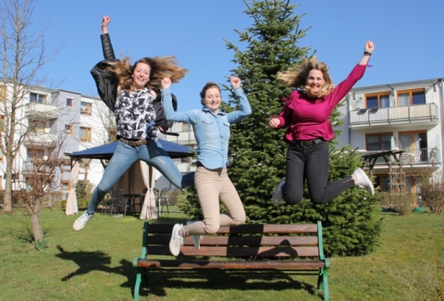 2019-04-23PMPflegefachkraft Schwungvoller Start in die berufliche Zukunft: Ab 2020 gibt es die generalistische Pflegeausbildung.